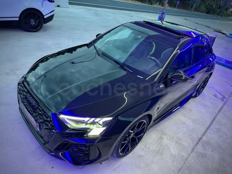 Audi RS 3 Sportback de 2024, foto 4 de 16