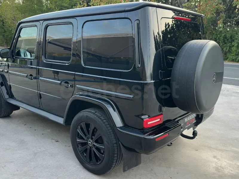 Mercedes-Benz G 400 d de 2022, foto 5 de 16