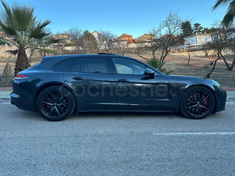 Porsche Panamera 4S E-Hybrid Sport Turismo de 2021, foto 12 de 16