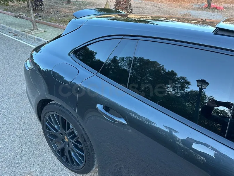 Porsche Panamera 4S E-Hybrid Sport Turismo de 2021, foto 14 de 16