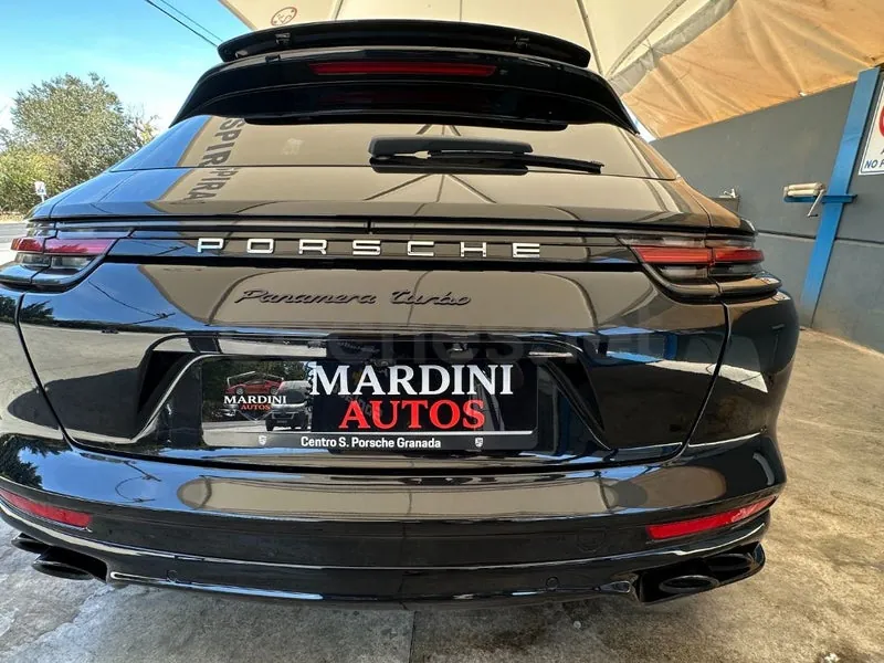 Porsche Panamera Turbo Sport Turismo de 2018, foto 7 de 16